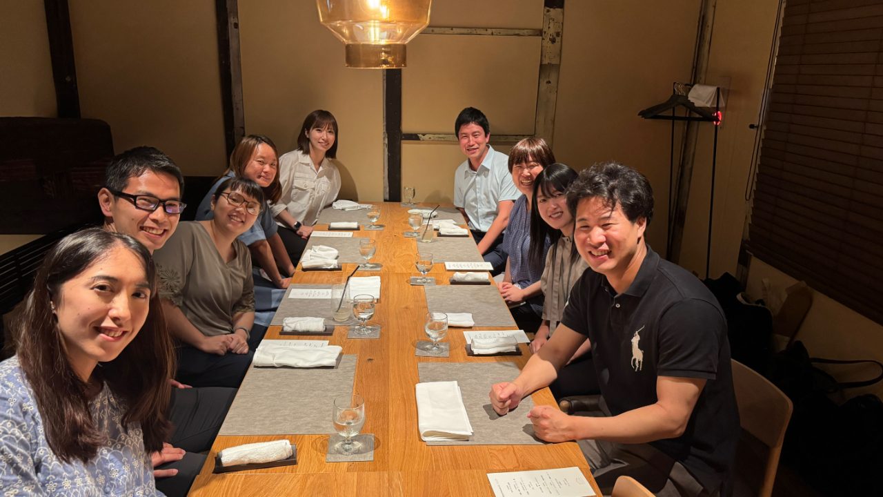 納会